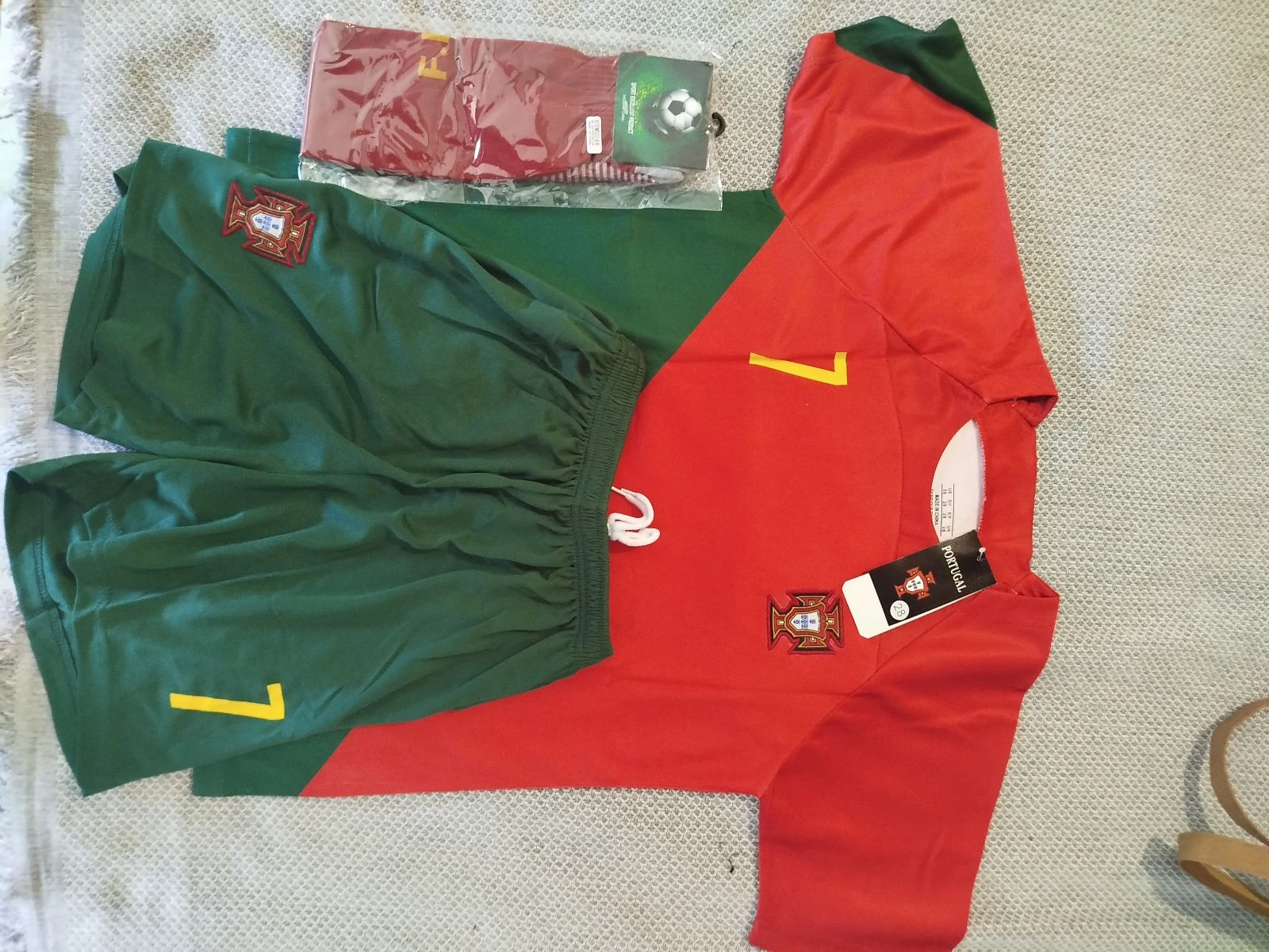Conjunto niño Talla 28 nuevo